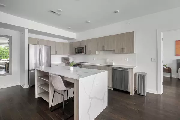 Nashville, TN 37203,3116 W End Cir #310