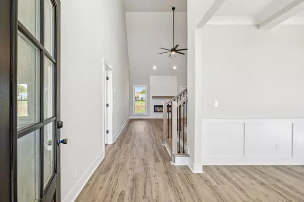 Clarksville, TN 37040,4968 Royal View Way