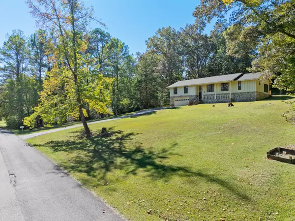 Decaturville, TN 38329,326 Dogwood Dr