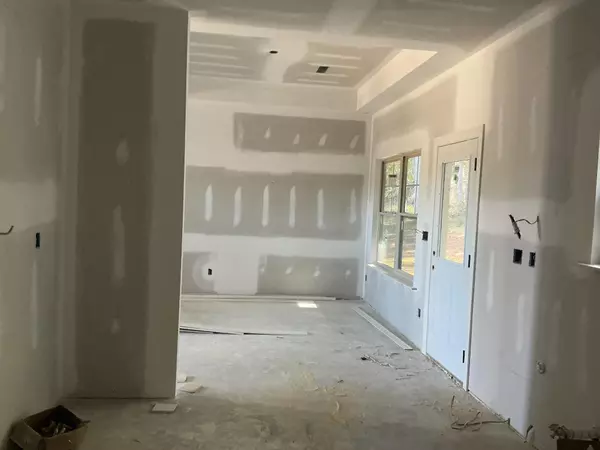 La Fayette, GA 30728,4941 Round Pond Road