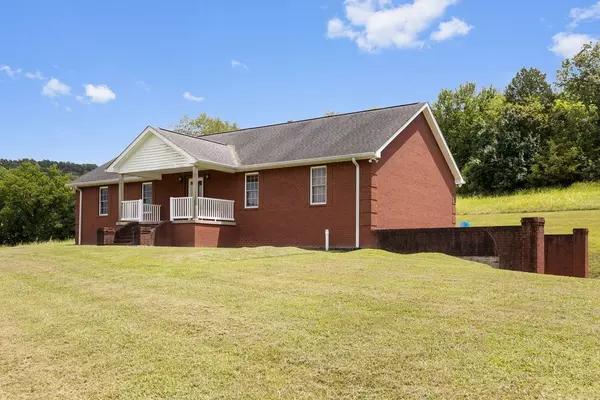 Carthage, TN 37030,115 Thompson Hollow Rd