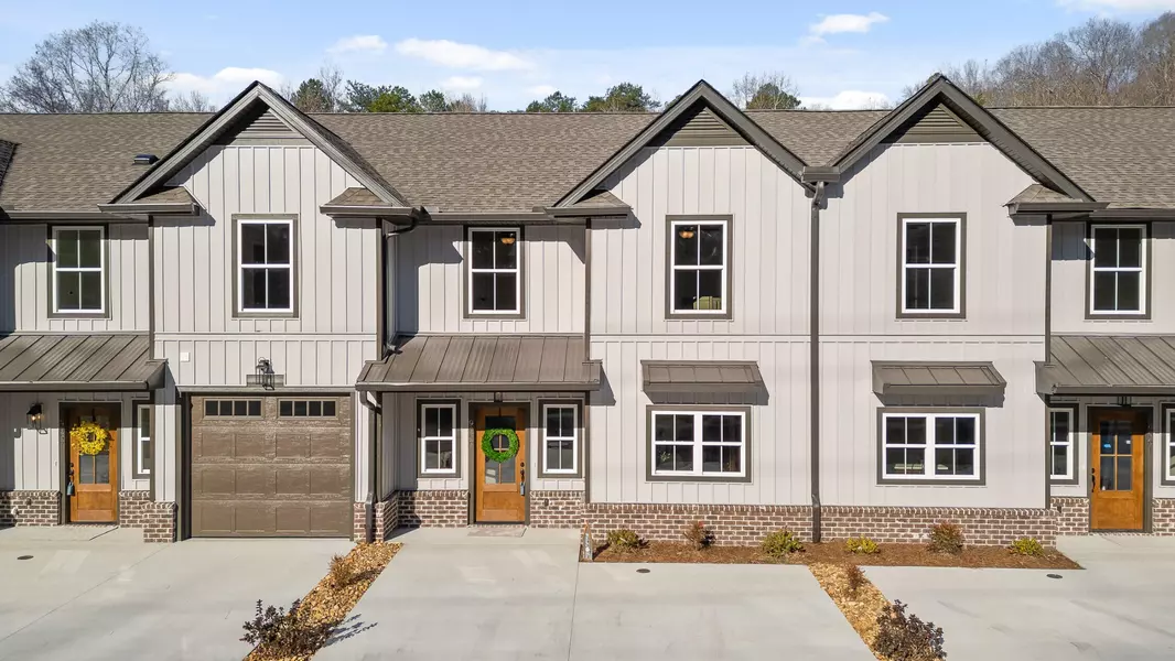 9059 Dallas Hollow Road, Soddy Daisy, TN 37379