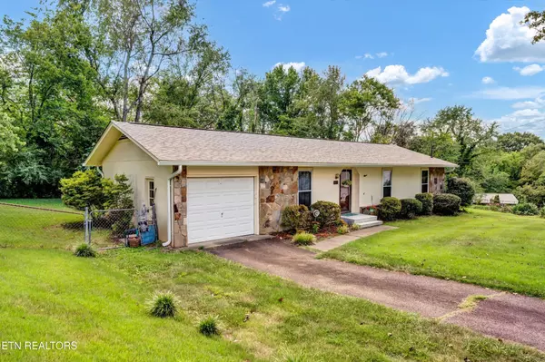 Knoxville, TN 37923,8914 Ripon Circle