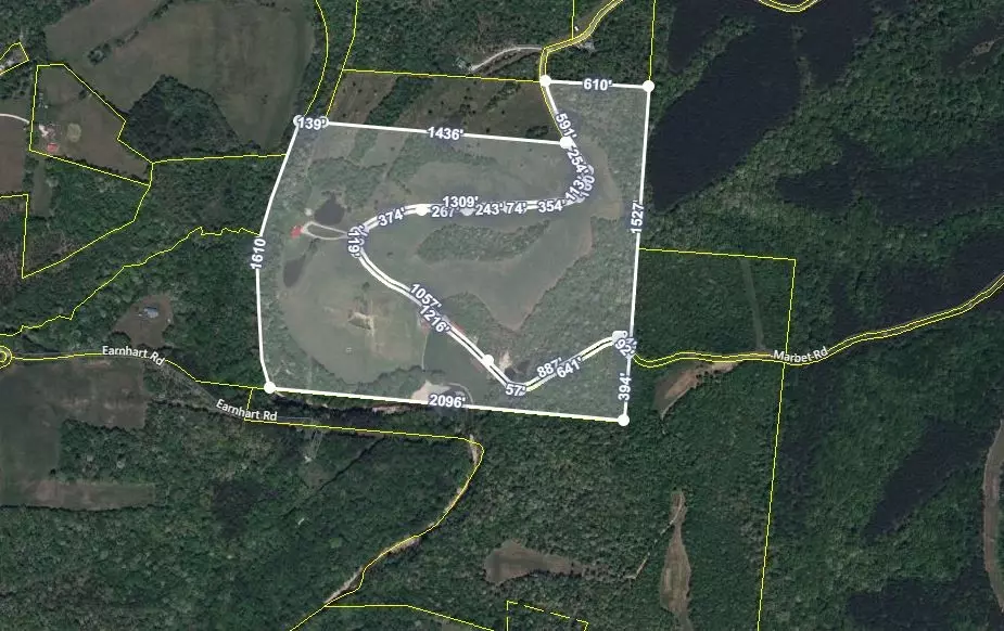 308 Cabin Rd, Hohenwald, TN 38462