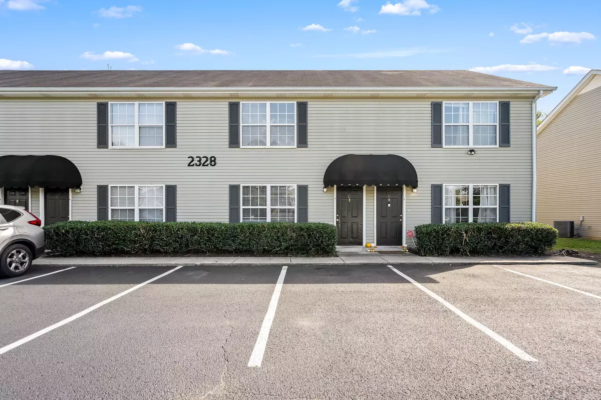 Murfreesboro, TN 37130,2328 Willowbrook Dr #C