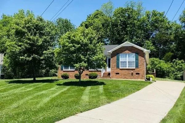 Columbia, TN 38401,828 Mulberry Dr