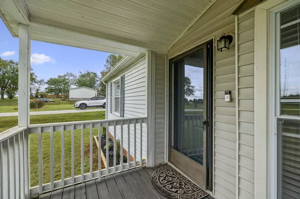 Chapel Hill, TN 37034,511 Central Ave