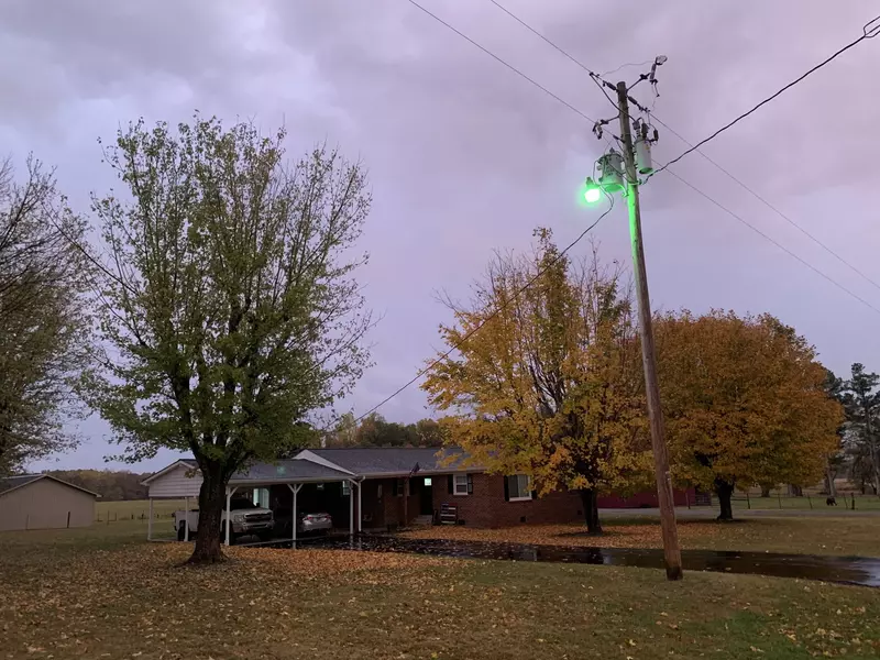 49 Bush Rd, Bradyville, TN 37026