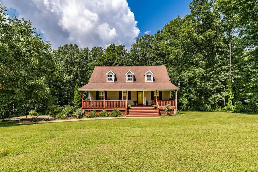 1358 Old Charlotte Pike, Pegram, TN 37143