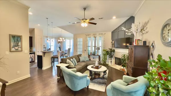 Cordova, TN 38016,2444 CRIMSON RIDGE LN