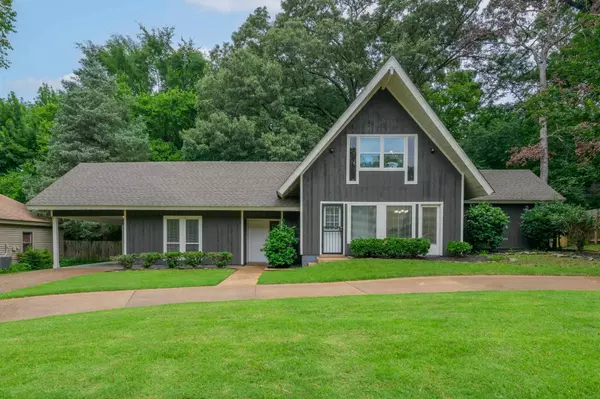 8136 SHALLOW GLEN TRL, Cordova, TN 38016