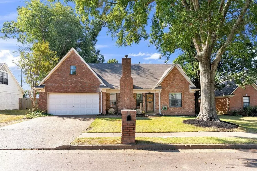 7725 DEERFIELD TRCE, Memphis, TN 38133