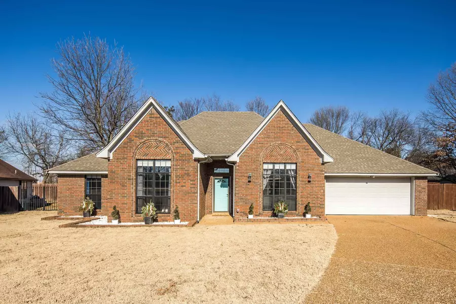 8142 CLINTON WAY CV, Cordova, TN 38018