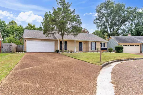 Memphis, TN 38125,7111 PEPPERMILL LN