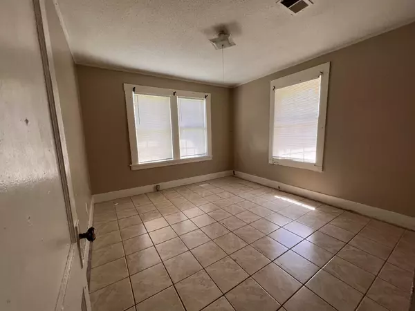 Memphis, TN 38112,837 KIPPLEY ST