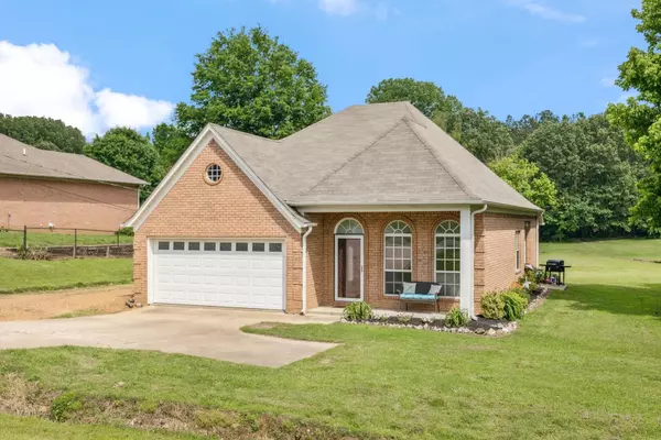 Munford, TN 38058,214 PEGGY ANNE LN