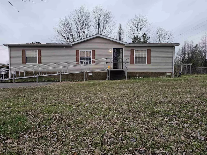 15 DONNYBROOK DR, Atoka, TN 38004