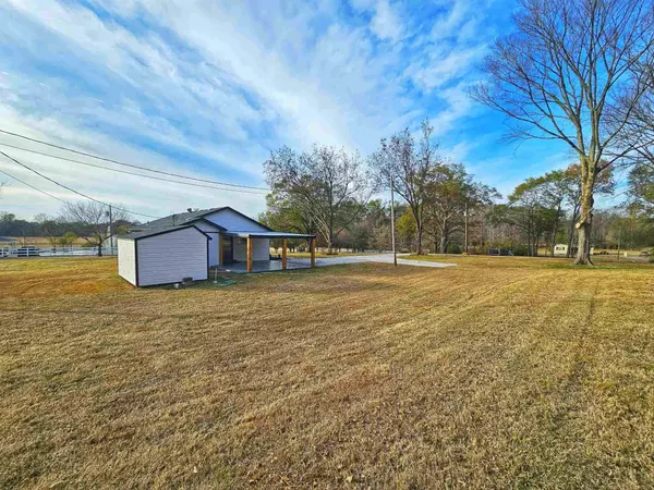 Moscow, TN 38057,120 MAXWELL DR