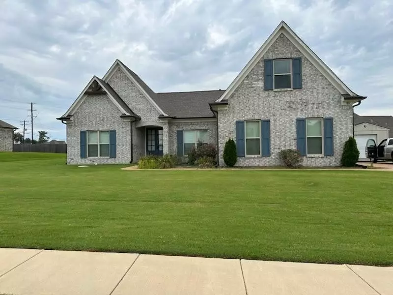 46 WALKER PKY, Atoka, TN 38004