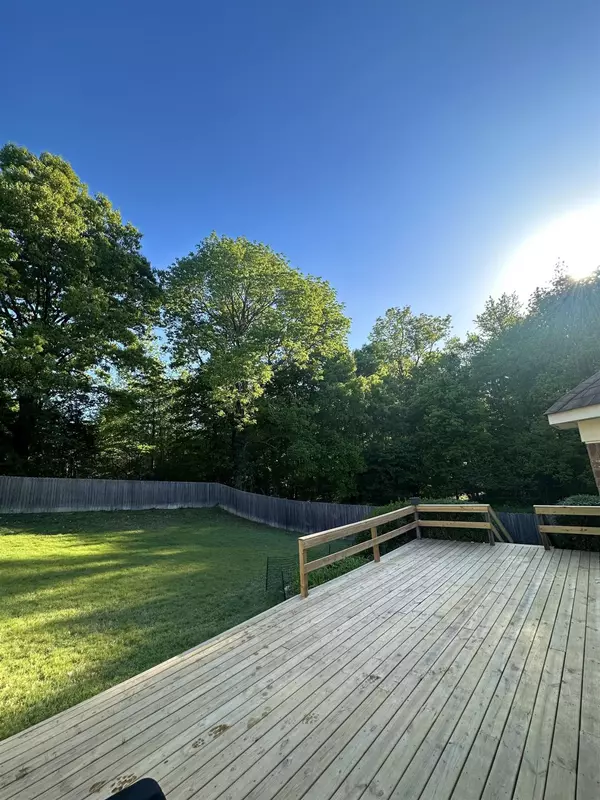 Atoka, TN 38004,64 WINDSOR LN