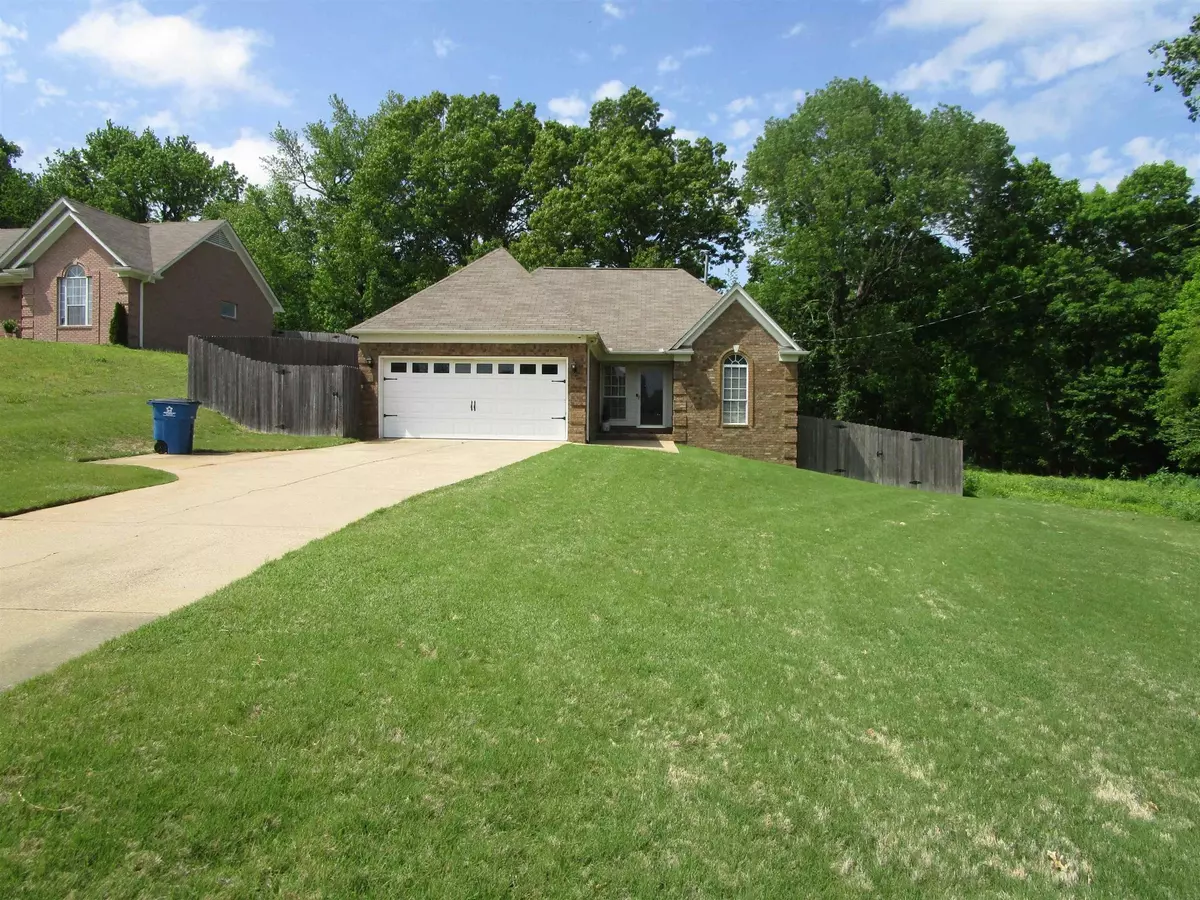 Atoka, TN 38004,64 WINDSOR LN