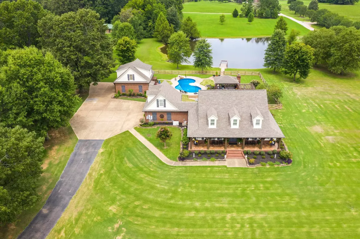 Moscow, TN 38057,820 JONES CHAPEL DR