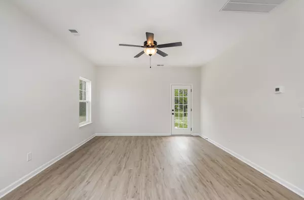 La Vergne, TN 37086,219 Hannah Lee Hill