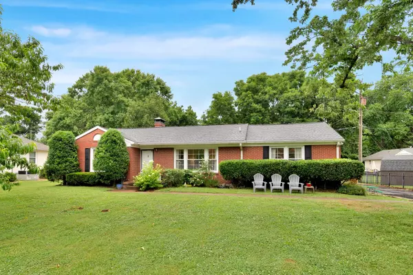 604 Rochelle Dr, Nashville, TN 37220