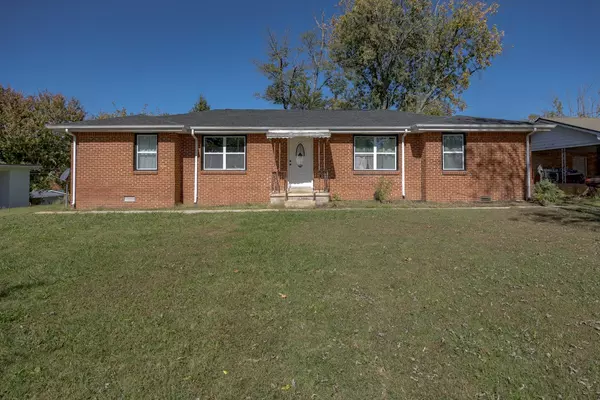 166 E 16th St, Cookeville, TN 38501