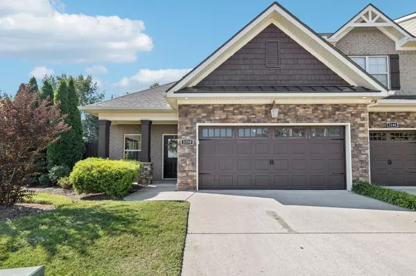 3250 Blue Sky Dr, Murfreesboro, TN 37130