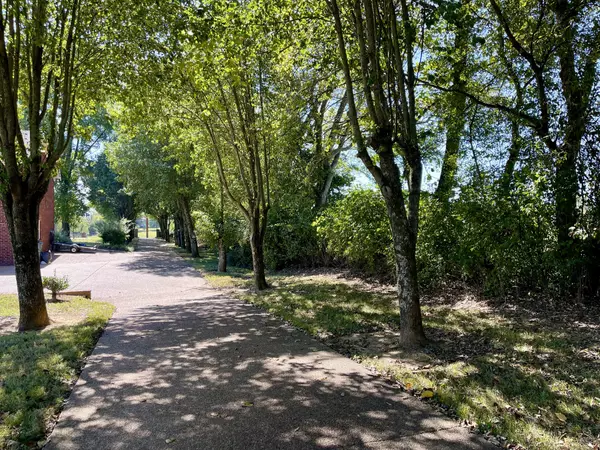 Antioch, TN 37013,6914 Burkitt Rd