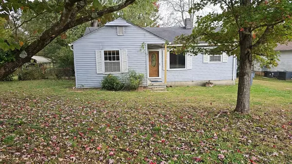 202 Mullican St, Mcminnville, TN 37110