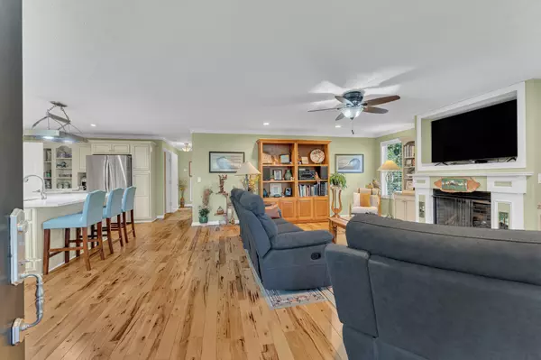 White Bluff, TN 37187,1475 Petty Road