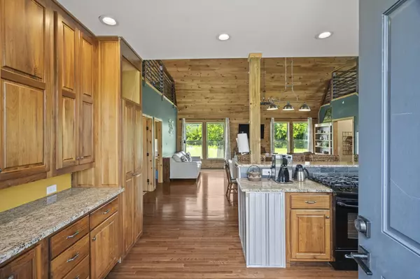 Bethpage, TN 37022,440 Honeysuckle Lane Rd