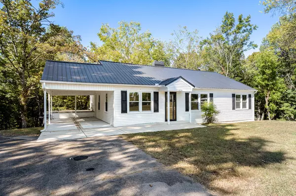 Woodbury, TN 37190,2830 McMinnville Hwy