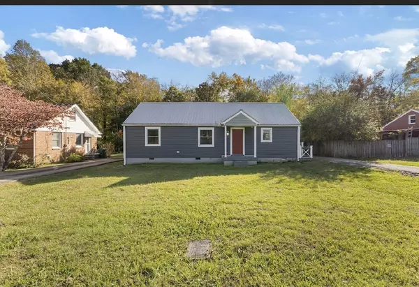 109 Brook Dr, Dickson, TN 37055