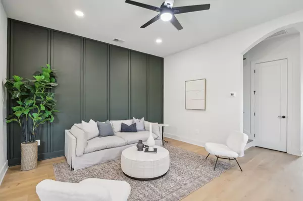 Nashville, TN 37218,1811A Manchester Ave