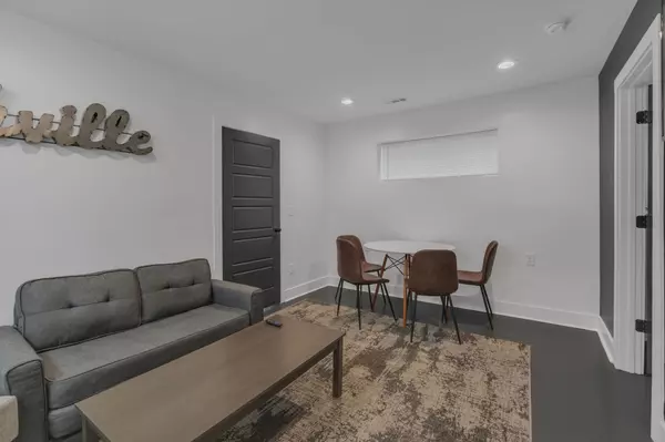 Nashville, TN 37207,520 Weakley Ave