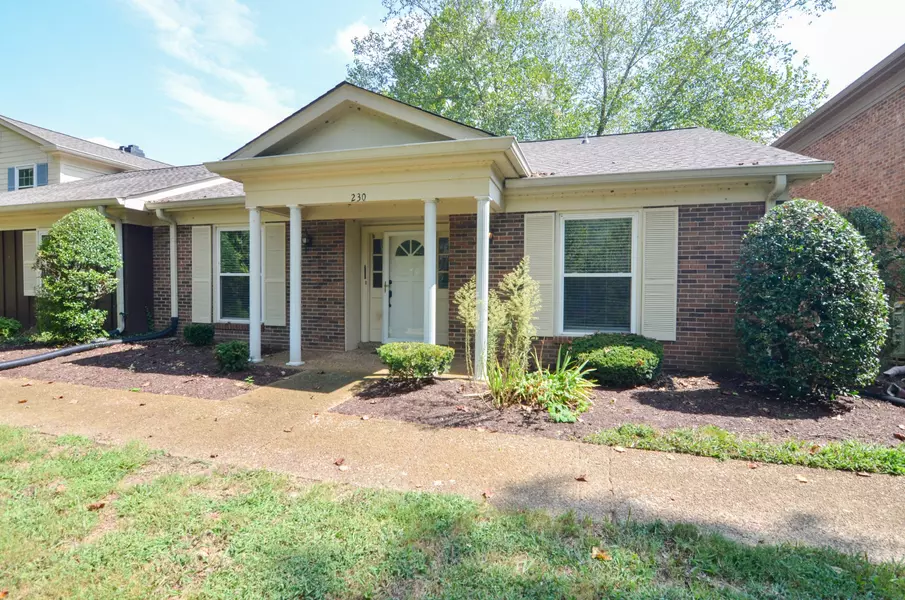 230 Boxwood Dr, Franklin, TN 37069