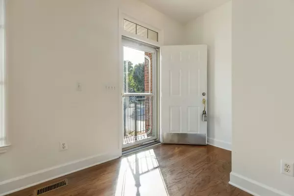 Brentwood, TN 37027,5361 Fredericksburg Way #W