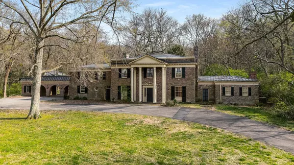 1416 Chickering Rd, Nashville, TN 37215