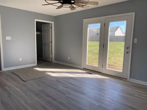 Hopkinsville, KY 42240,3611 Stone Valley Dr