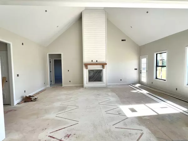 Hopkinsville, KY 42240,416 Old Major Lane