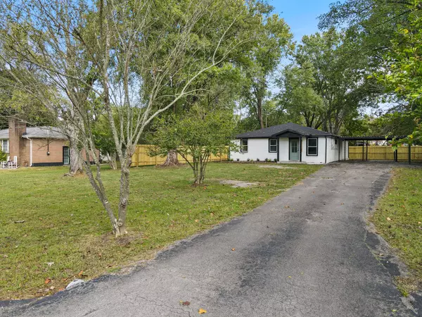 Old Hickory, TN 37138,917 Anita Dr