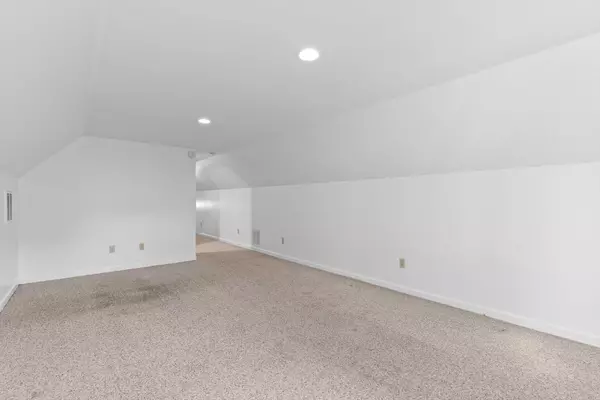 Crossville, TN 38555,29 Mockingbird Drive