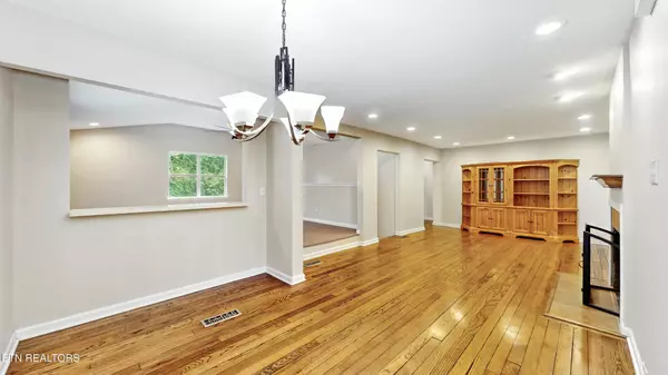 Oak Ridge, TN 37830,110 Ogden Circle