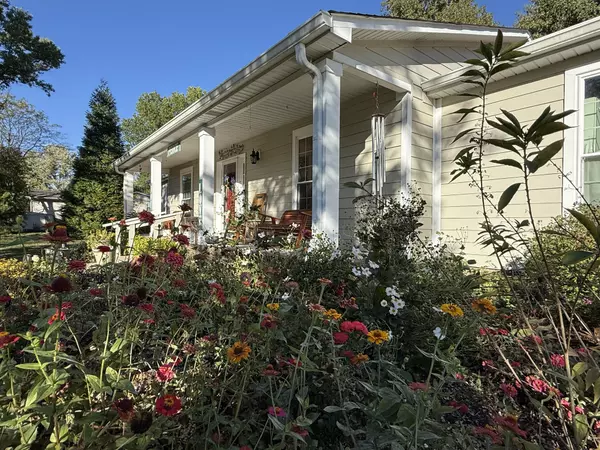 2414 Spaulding Cir, Murfreesboro, TN 37128