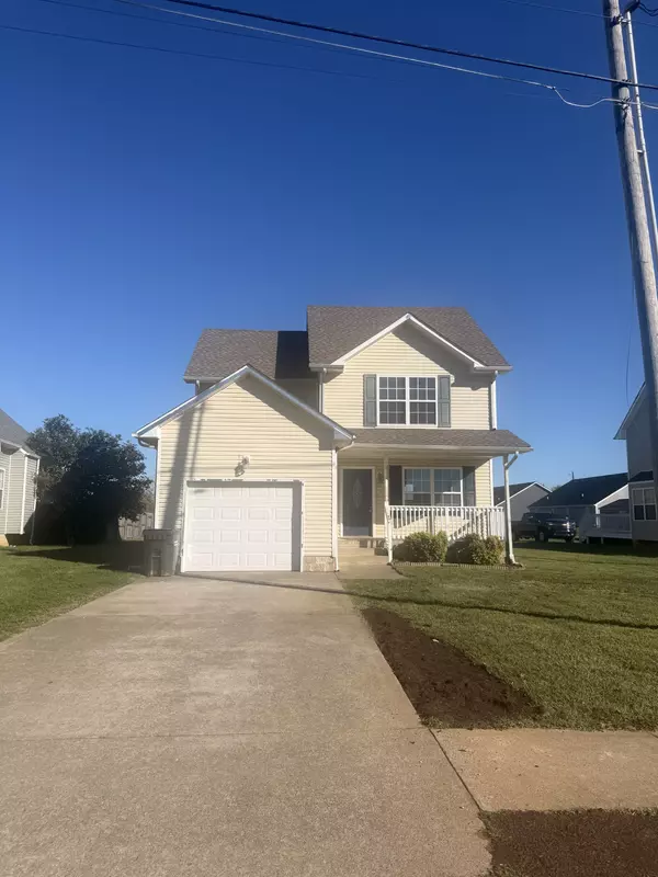 104 N Cavalcade Cir, Oak Grove, KY 42262