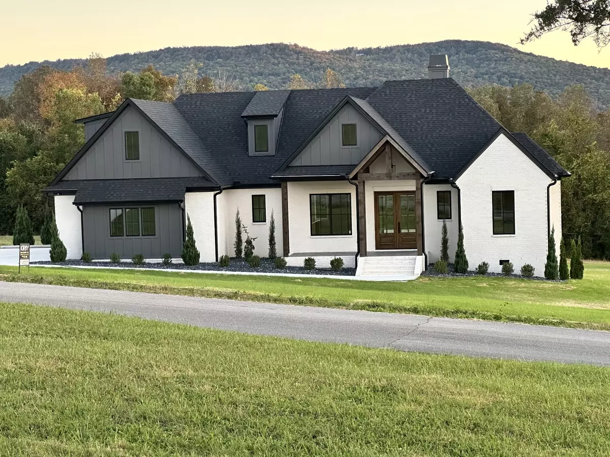 Mcminnville, TN 37110,161 Collins Run