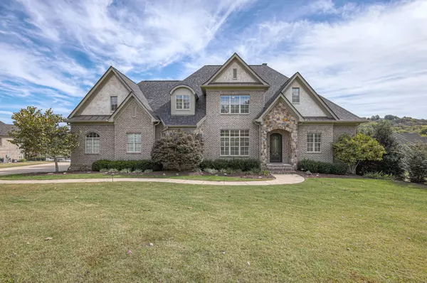 Franklin, TN 37064,8201 Penn Way Ct